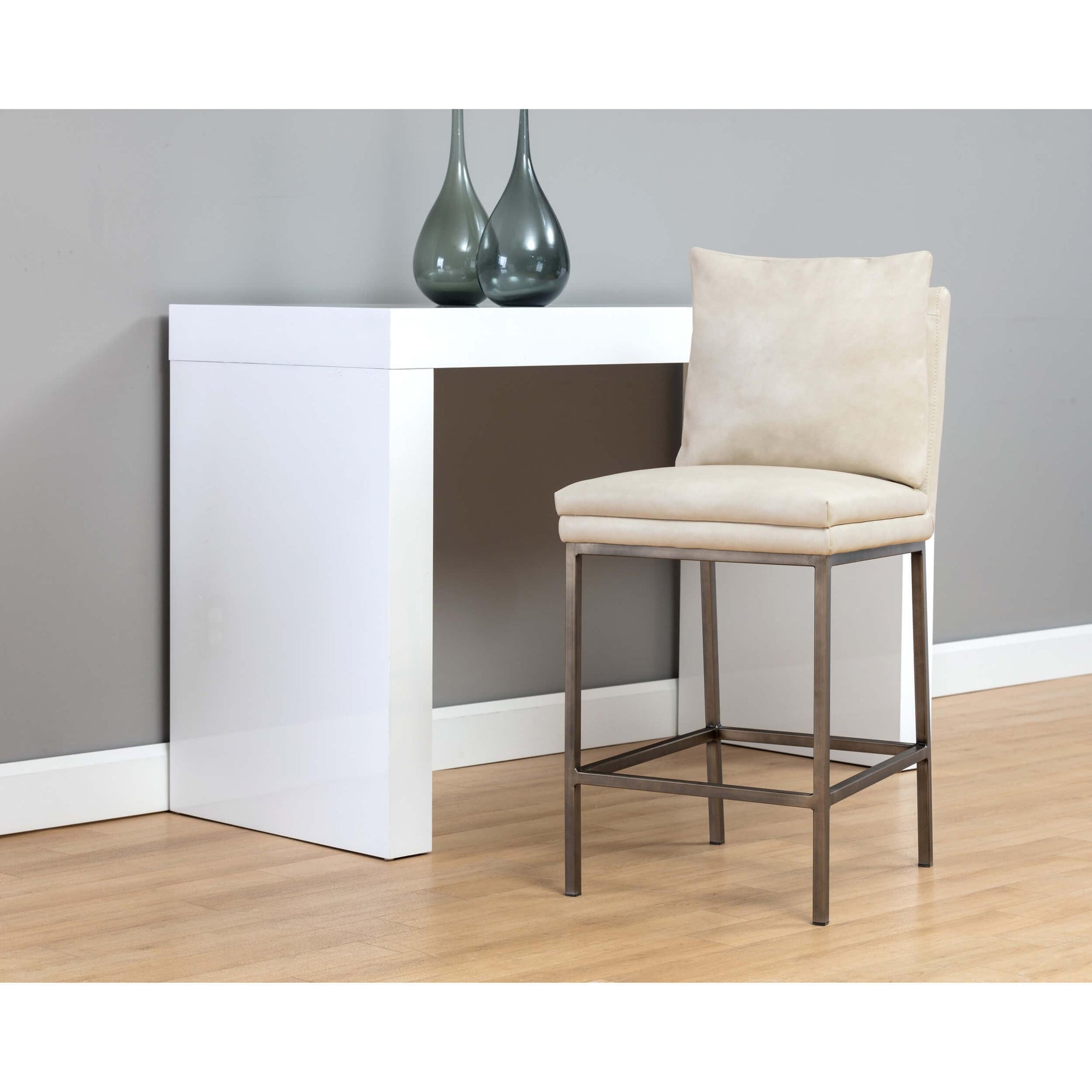 Paige Bar & Counter Stool, Bravo Cream High Fashion Home