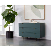 Celine Dresser, Teal