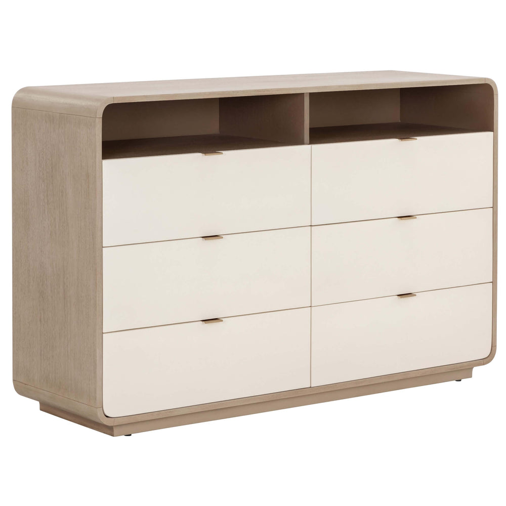 Kayden Dresser, Cream