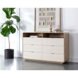 Kayden Dresser, Cream