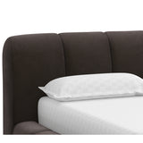 Olena Bed, Meg Ash