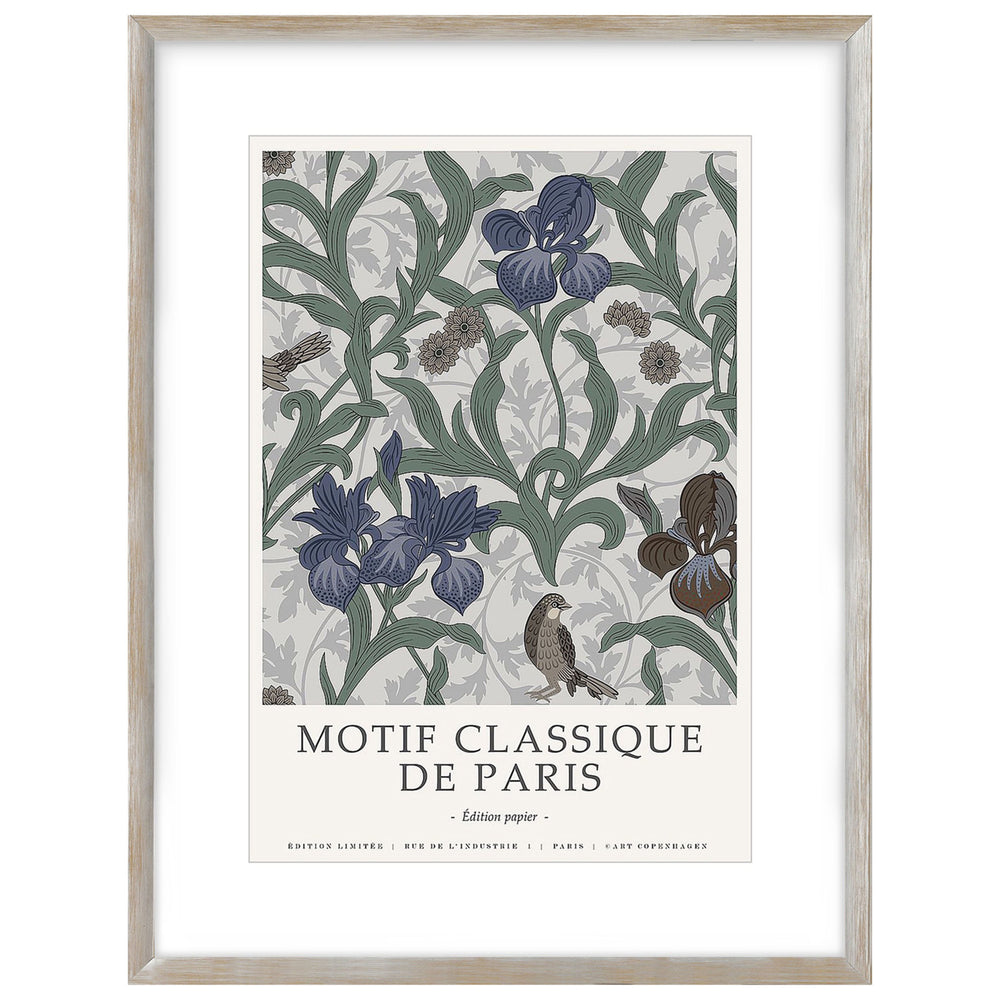 Motif Classique 3 Framed