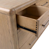 Tricia Dresser, Natural