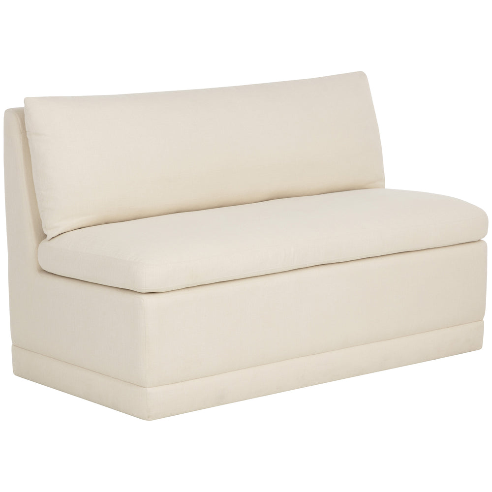 Donatella Banquette, Zenith Alabaster