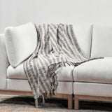 Linna Throw, Natural/Black
