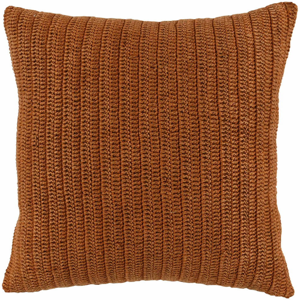 Macie Pillow, Saffron
