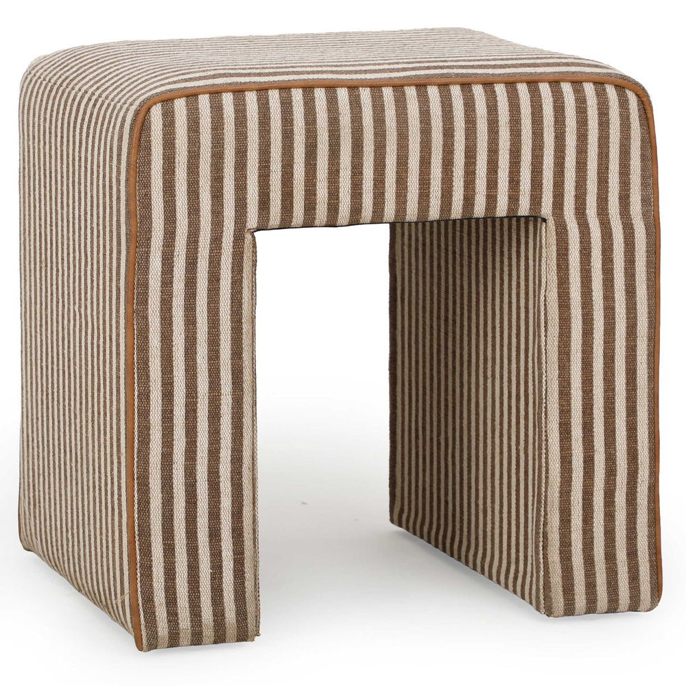 Byron Ottoman, Brown