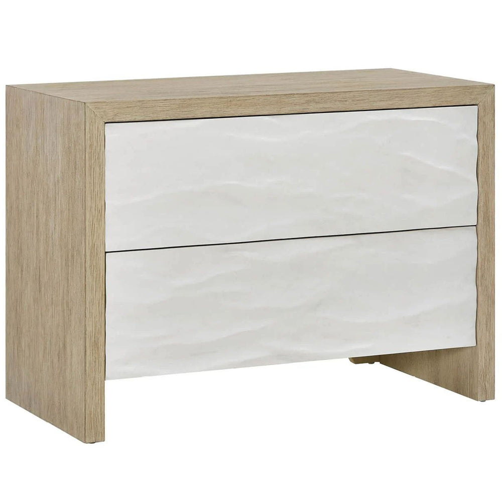 Oasis Chest, Dockside