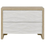 Oasis Chest, Dockside