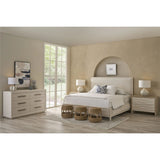 Oasis Chest, Dockside