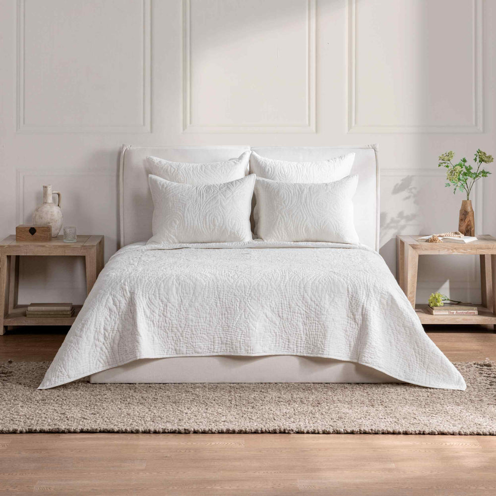 Berkshire Quilt, Linen Cloud