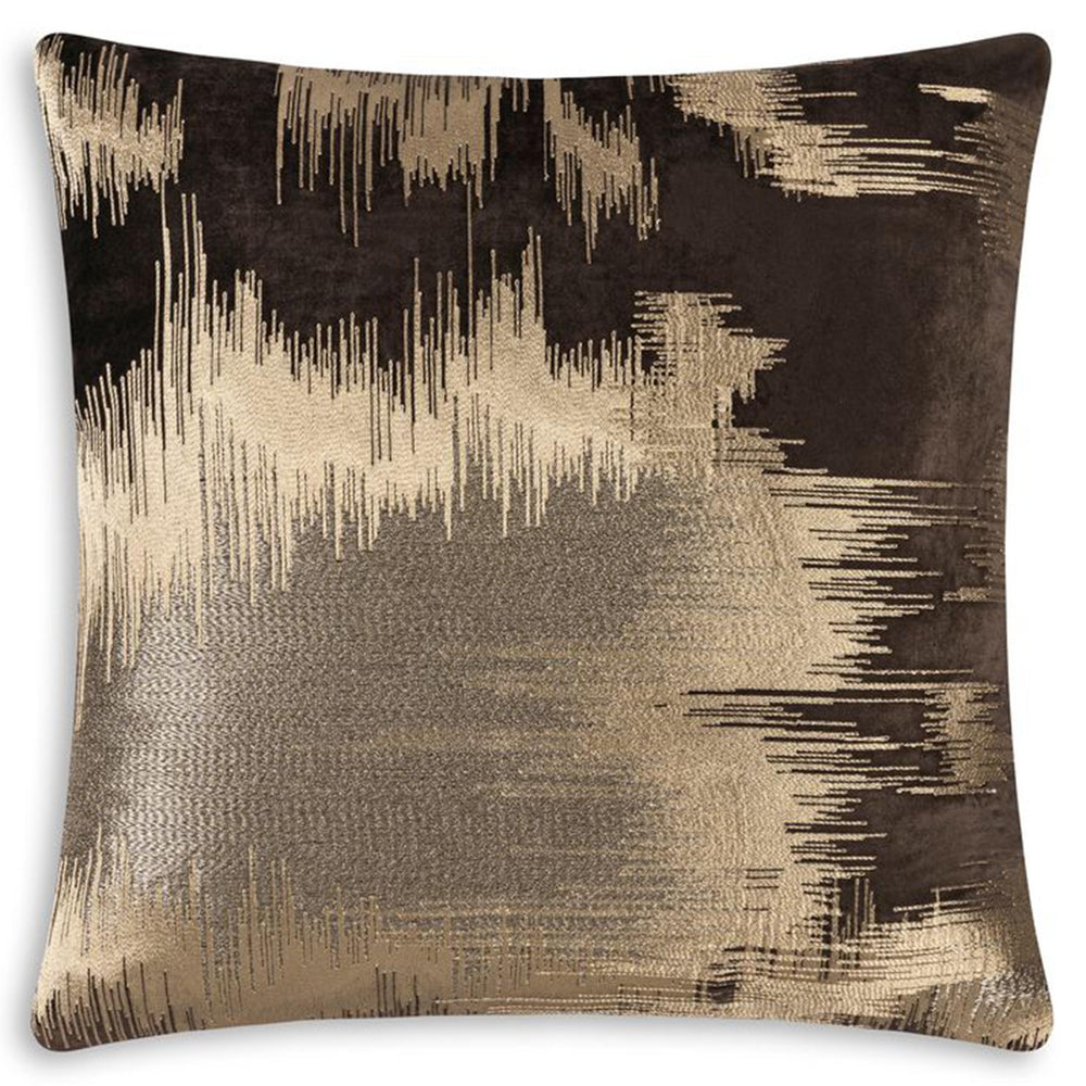 Zaha Pilow, Metallic Thread