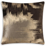 Zaha Pilow, Metallic Thread