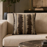 Zaha Pillow, Luxe