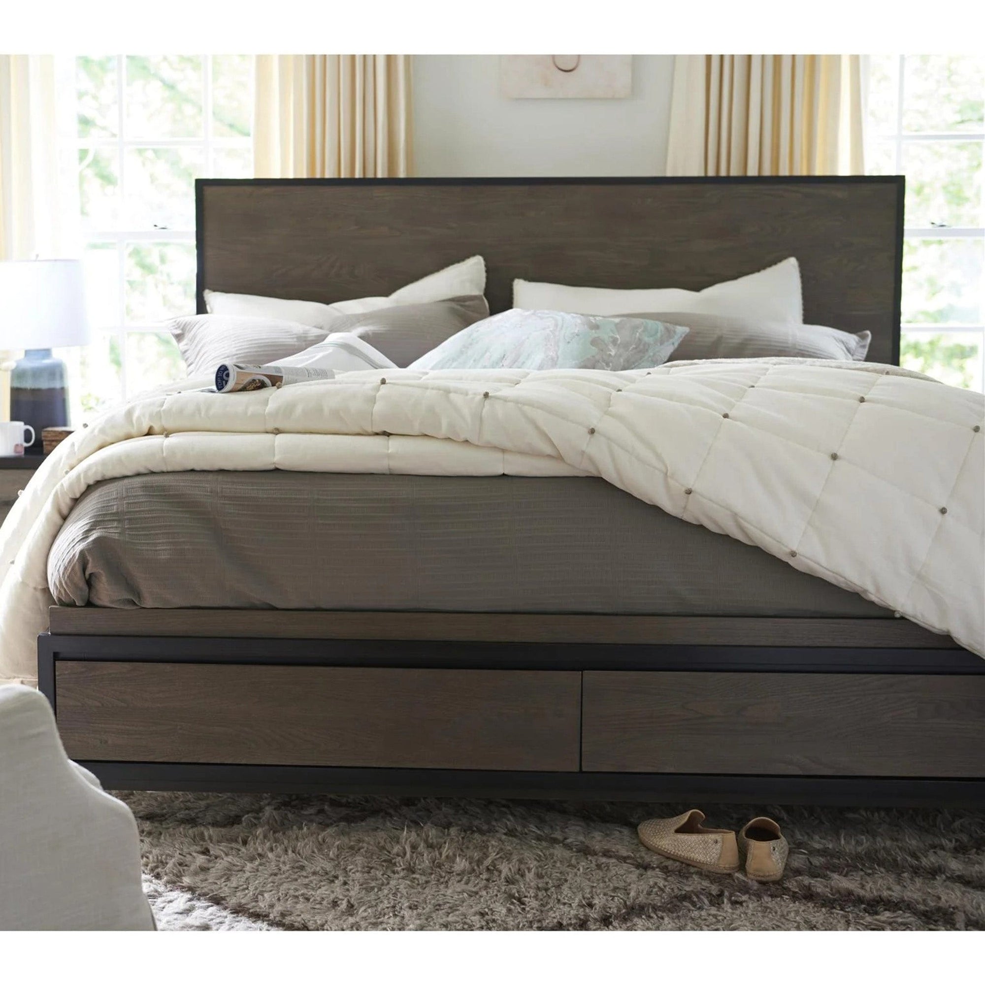 Spencer Queen Storage Bed, Chalkboard/Backpack High Fashion Home