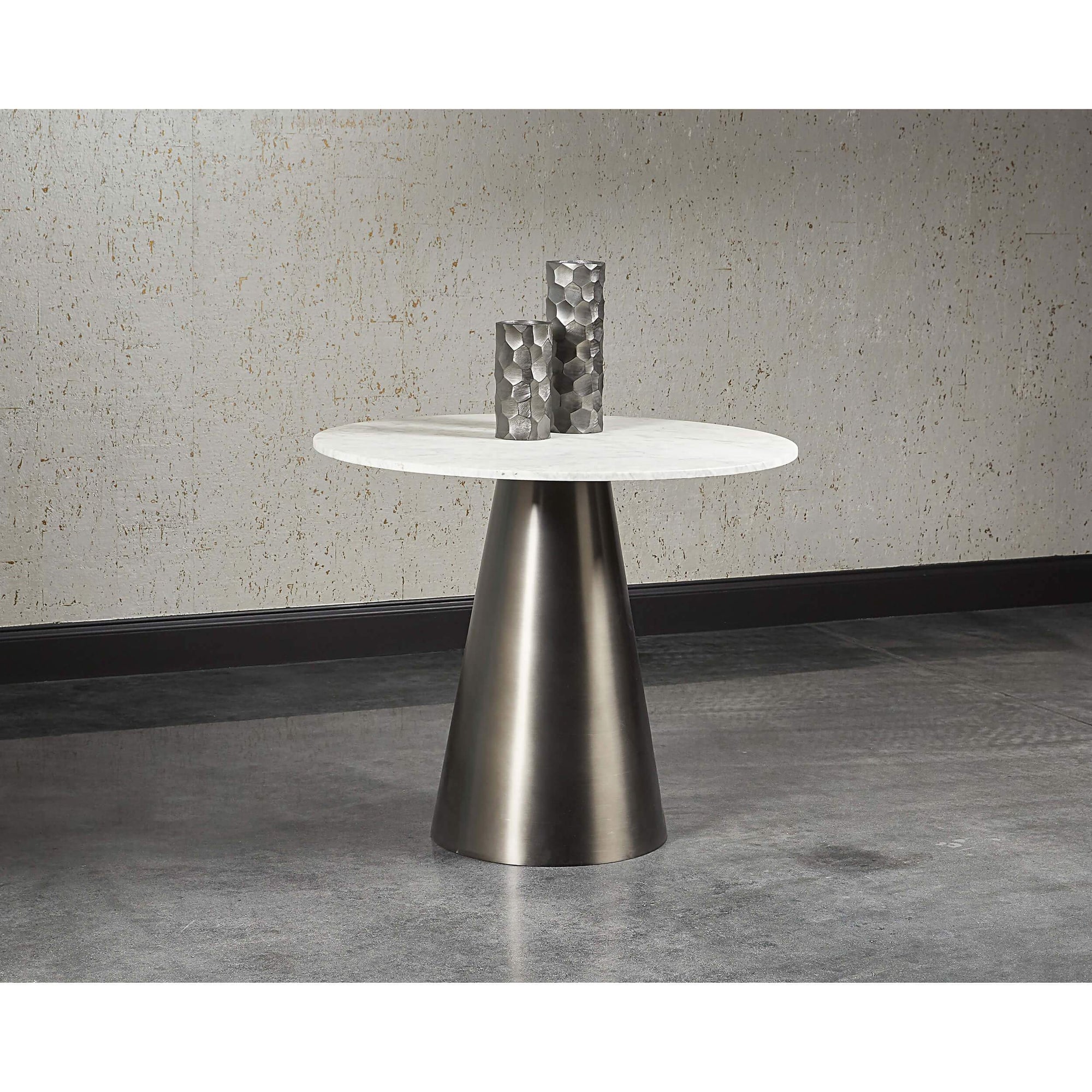 Damon Bistro Table, Gunmetal High Fashion Home
