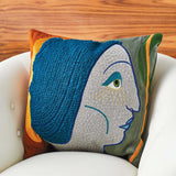 Frau Heidi Pillow, Multi