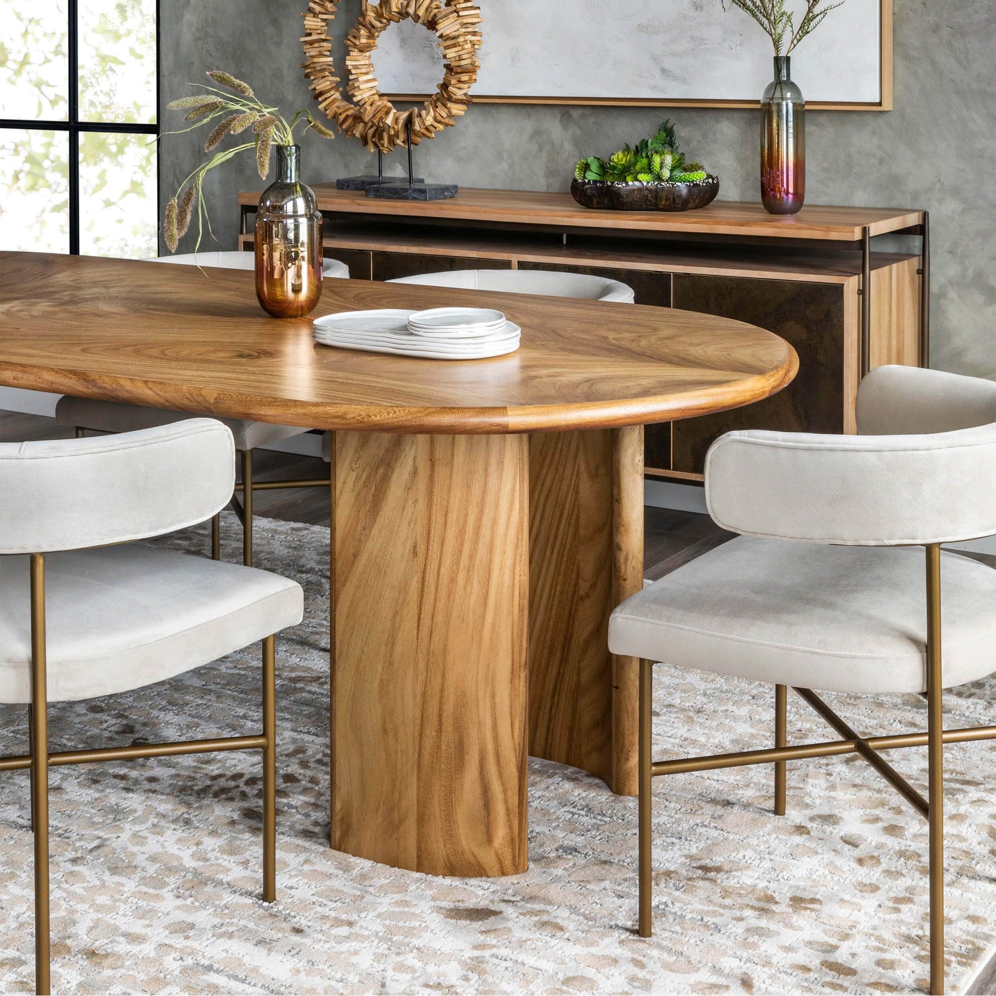Lunas oval dining table deals