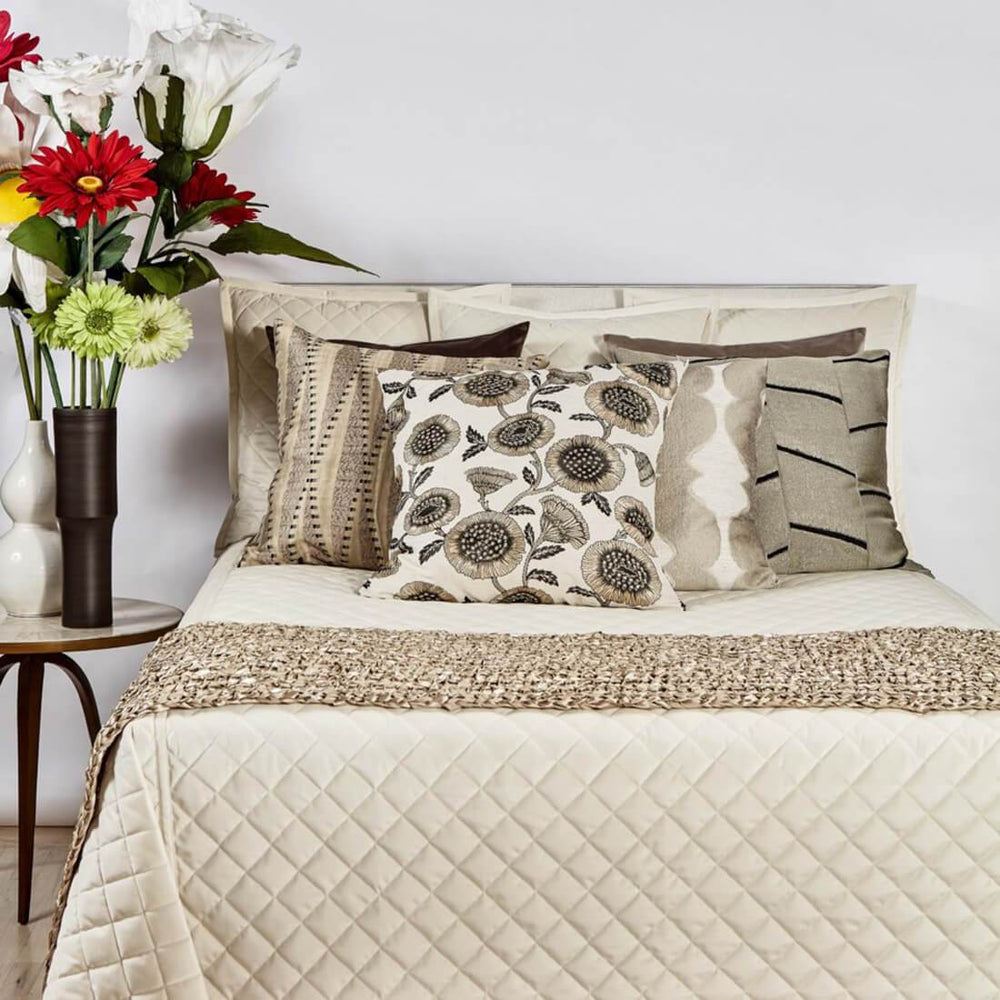 Velvet Coverlet Set, Ivory - Accessories - High Fashion Home