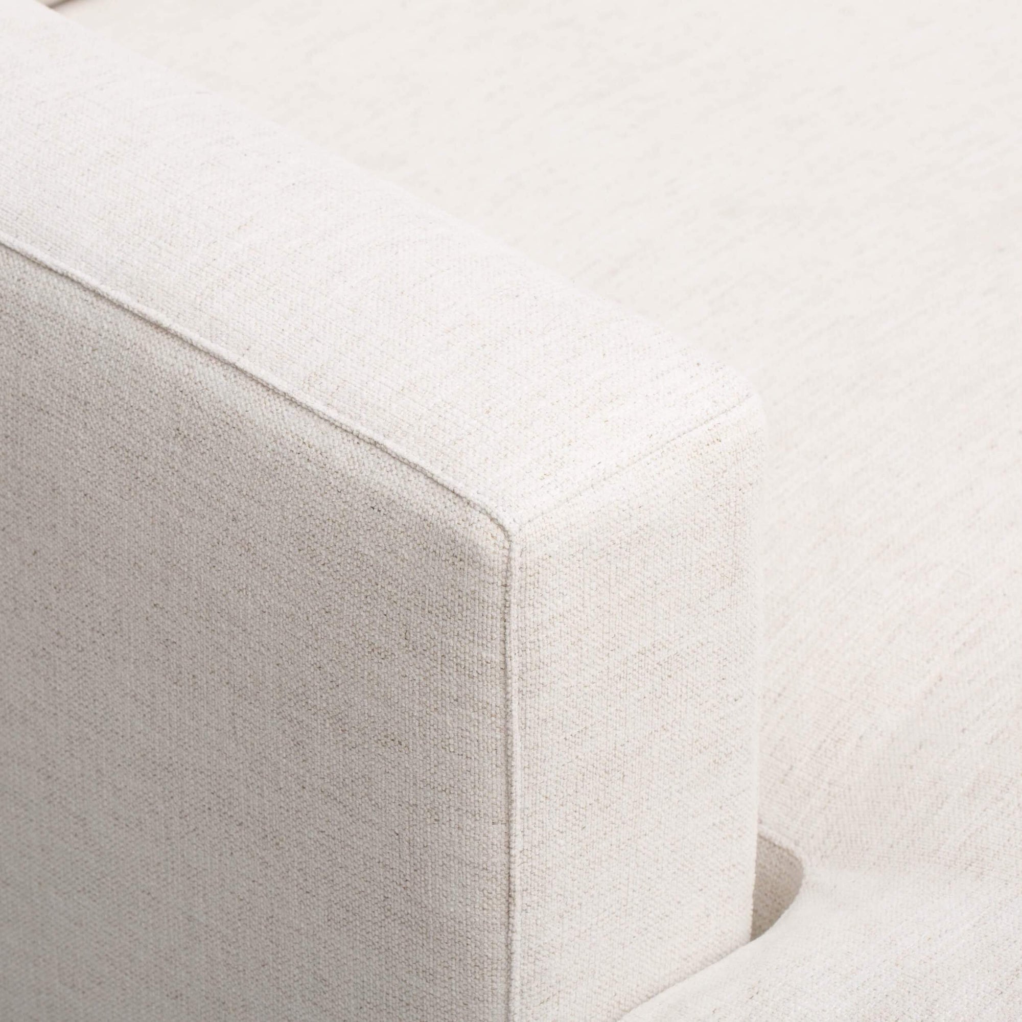 McCreary Modern Miller Sectional - Thumbnail 3